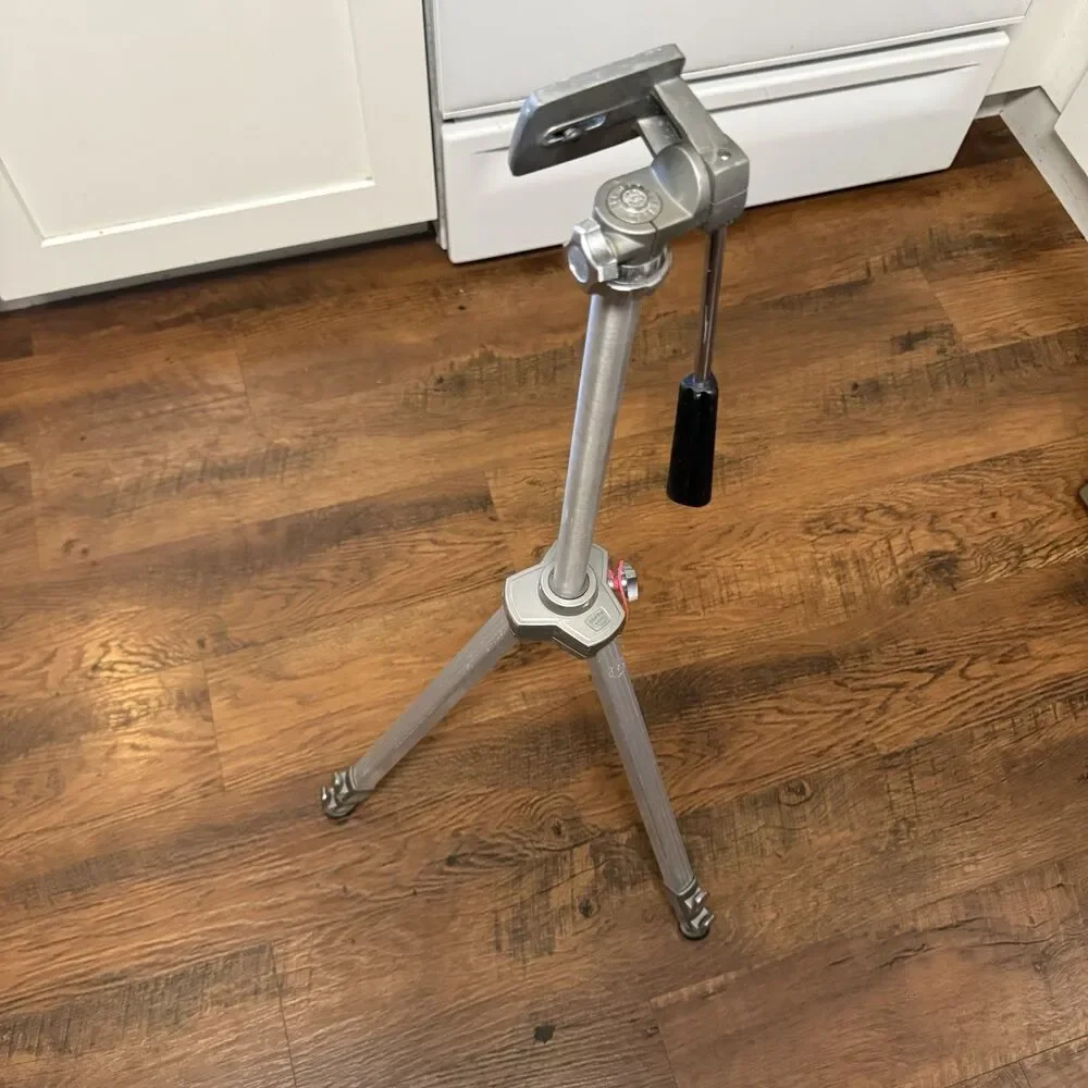 Vintage Sears 8464 Japan Adjustable Camera Video Tripod Extendable Adjustable